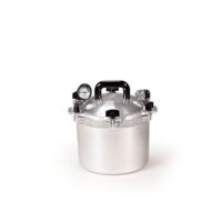 Pressure Canner 10.5 Qt. Made in USA